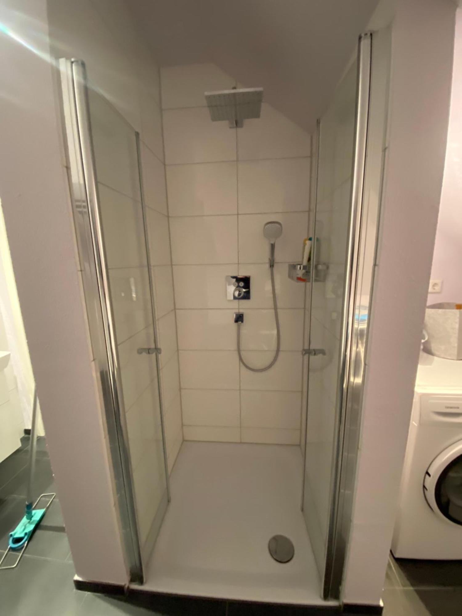 Zimmer Am Bachlauf Gelsenkirchen Extérieur photo