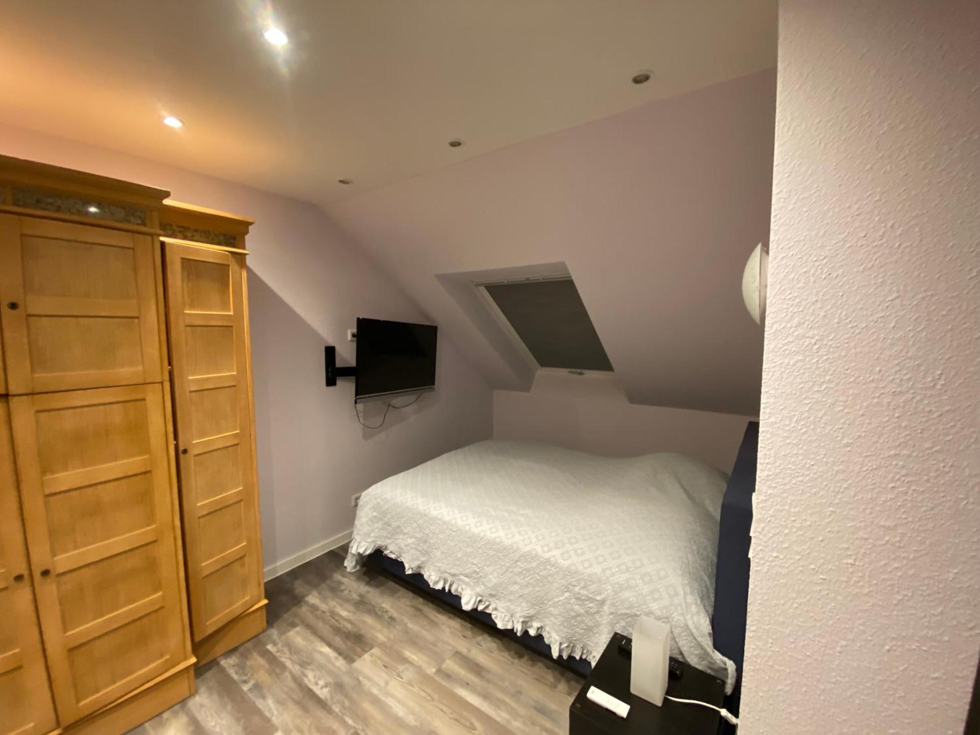 Zimmer Am Bachlauf Gelsenkirchen Extérieur photo